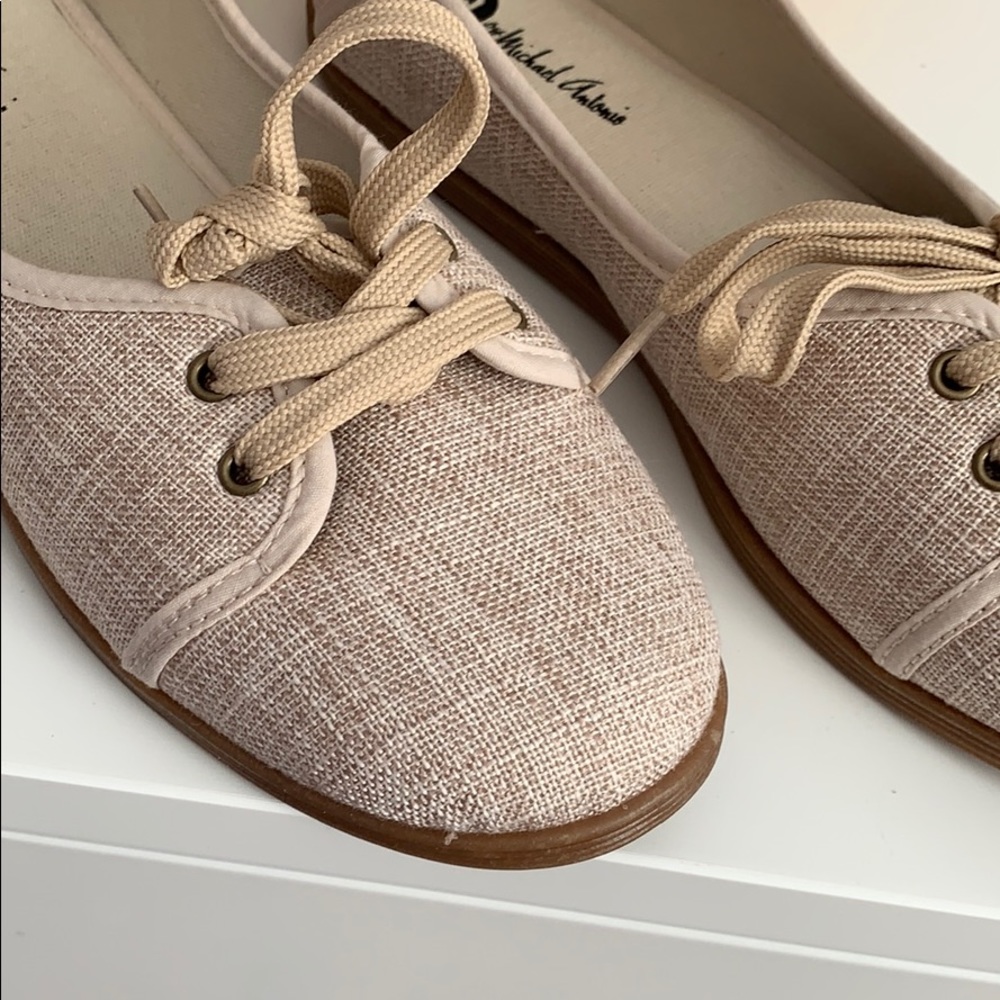 Michael Antonio Natural Canvas Shoes - Picture 2 of 6